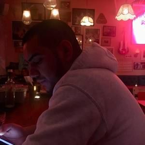 Meet your Posher, Nicolas